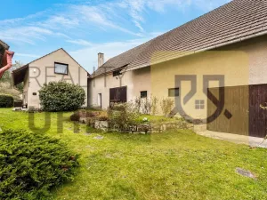 Prodej rodinného domu, Lhotka, 184 m2
