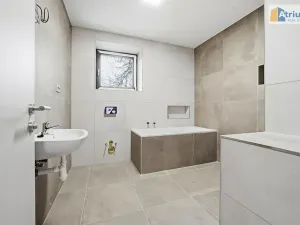 Prodej rodinného domu, Kácov, 194 m2