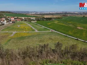 Prodej pozemku pro bydlení, Praha, Třísovská, 15939 m2