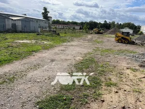 Prodej komerčního pozemku, Pardubice, 2885 m2