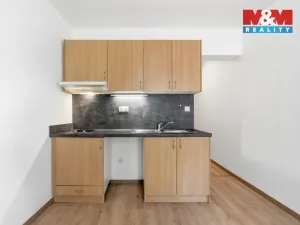Prodej bytu 1+kk, Jablonec nad Nisou, Anenské náměstí, 20 m2