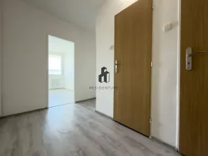 Pronájem bytu 2+kk, Praha - Střížkov, Jablonecká, 42 m2