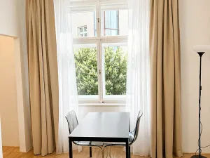 Pronájem bytu 2+1, Praha - Staré Město, Haštalská, 49 m2