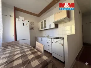 Prodej bytu 3+1, Klášterec nad Ohří, Okružní, 68 m2