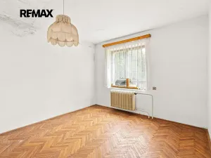 Prodej rodinného domu, Zlosyň, 307 m2