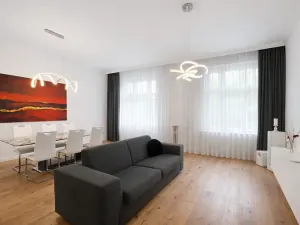 Pronájem bytu 2+1, Praha - Smíchov, Dienzenhoferovy sady, 84 m2