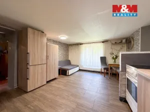 Prodej rodinného domu, Činěves, 78 m2