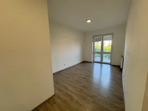 Pronájem bytu 2+kk, Kroměříž, Slovákova, 52 m2