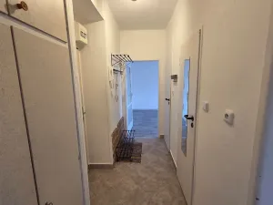 Pronájem bytu 2+1, Hradec Králové, třída SNP, 56 m2