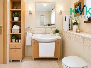 Prodej rodinného domu, Karlovy Vary, K Letišti, 250 m2