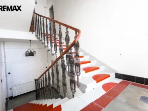 Prodej obchodního prostoru, Kolín - Kolín V, Ovčárecká, 554 m2