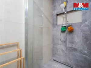 Prodej rodinného domu, Pardubice - Dražkovice, 250 m2