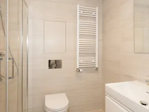 Pronájem bytu 1+kk, Praha - Vysočany, Poděbradská, 34 m2