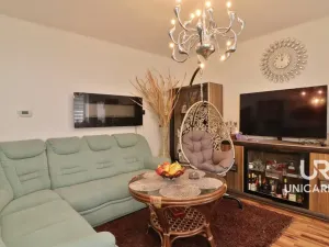 Prodej rodinného domu, Božice, 233 m2