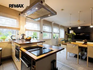 Prodej skladu, Hořovice, nábřeží Hynka Šlosara, 4000 m2