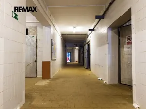 Prodej skladu, Hořovice, nábřeží Hynka Šlosara, 4000 m2