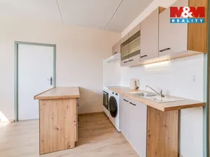 Pronájem bytu 1+1, Teplá, Palackého, 41 m2