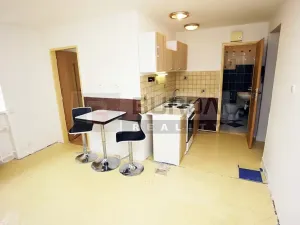 Pronájem bytu 2+kk, Neratovice, 28 m2