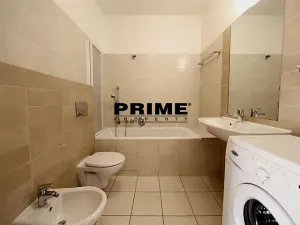 Pronájem kanceláře, Praha - Smíchov, Štefánikova, 147 m2