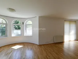 Pronájem vily, Průhonice, Pod Valem, 400 m2