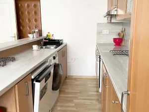 Pronájem bytu 1+kk, Uherský Brod, Mariánské nám., 20 m2