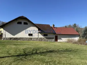 Pronájem vícegeneračního domu, Slavče, 333 m2