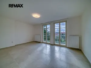 Pronájem bytu 3+1, Poděbrady, nám. T.G.Masaryka, 96 m2