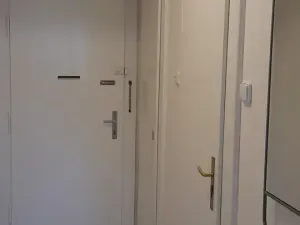 Pronájem bytu 1+kk, Praha - Nusle, V zálomu, 30 m2