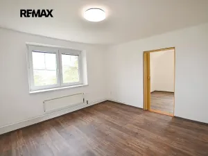 Pronájem komerční nemovitosti, Rychvald, Vléčná, 174 m2