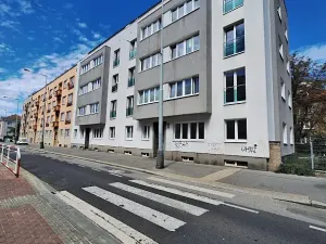 Pronájem bytu 2+kk, Praha - Strašnice, Černokostelecká, 47 m2