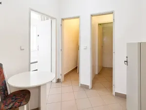 Pronájem obchodního prostoru, Praha - Jinonice, U kříže, 121 m2