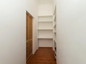 Pronájem bytu 2+kk, Praha - Vršovice, Orelská, 60 m2