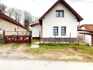 Prodej rodinného domu, Hradešín, 207 m2