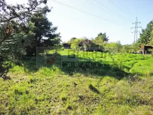 Prodej zahrady, Mělník, 9817 m2