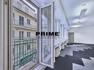 Pronájem kanceláře, Praha - Nové Město, Soukenická, 246 m2