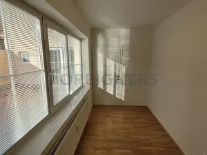 Pronájem bytu 3+kk, Brno, Sirotkova, 70 m2