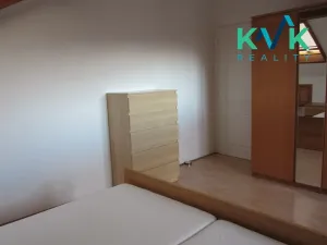 Pronájem bytu 3+1, Karlovy Vary, Jáchymovská, 90 m2