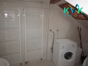 Pronájem bytu 3+1, Karlovy Vary, Jáchymovská, 90 m2