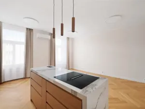 Prodej bytu 2+kk, Praha - Nové Město, Malá Štěpánská, 77 m2