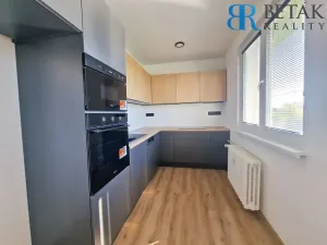 Prodej bytu 2+1, Přerov, Bohuslava Němce, 52 m2