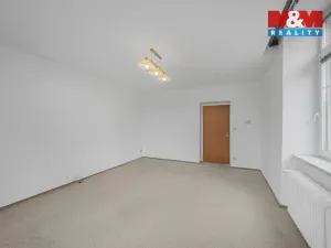 Prodej bytu 3+1, Jaroměř - Pražské Předměstí, Husova, 124 m2