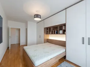 Prodej bytu 3+kk, Praha - Hrdlořezy, Učňovská, 88 m2