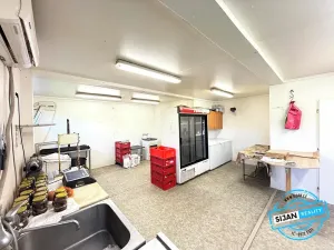 Prodej komerčního pozemku, Brumovice, 2834 m2