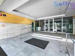 Prodej kanceláře, Praha - Smíchov, Na Zatlance, 115 m2