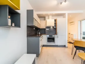 Pronájem bytu 2+kk, Praha - Kamýk, Zárubova, 39 m2