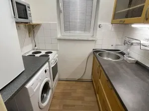 Pronájem bytu 1+kk, Praha - Braník, Podolská, 30 m2