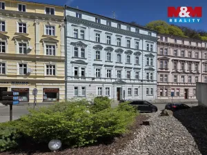 Pronájem bytu 3+1, Karlovy Vary, I. P. Pavlova, 80 m2