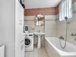 Prodej činžovního domu, Sezemice, Jungmannova, 690 m2