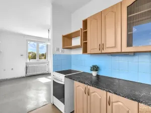 Prodej bytu 2+1, Přelouč, 63 m2