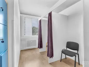 Pronájem kanceláře, Hradec Králové, Akademika Heyrovského, 30 m2